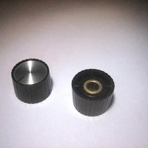 T.E.G. 14x20.5 draaiknop 6mm streep regeling