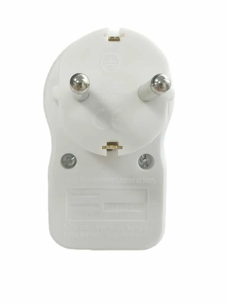 MicroConnect CEE 7/4 contrastekker wit 230V 16A