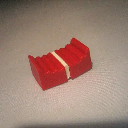 T.E.G. Schuifknop 22x14 Rood voor schuifpotmeter