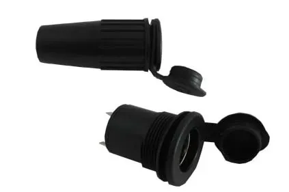 T.E.G. Auto Aanstekerplug Female 12V met afdekkap