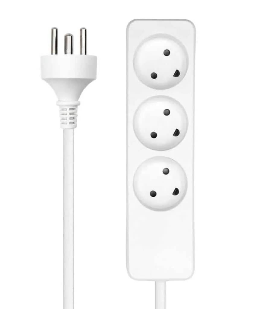 Microconnect stekkerdoos 3-voudig 5m wit Deens