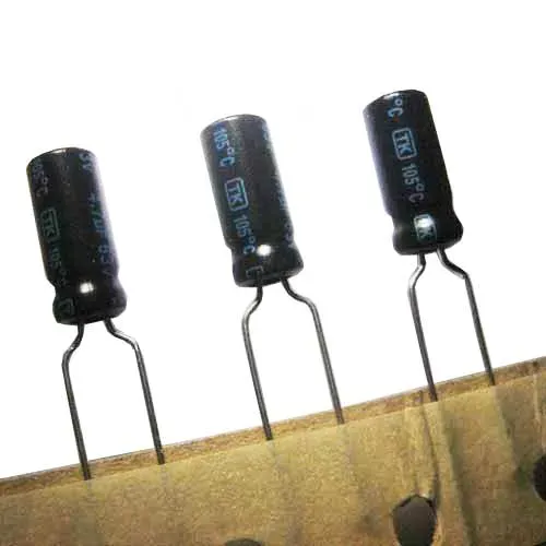 T.E.G. Elco radiaal 2200uF 25V 105C condensator