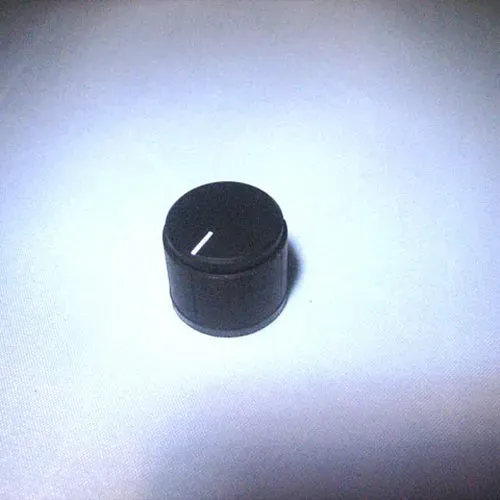 T.E.G. 16x18 Schroefknop streep as 6mm draaiknop
