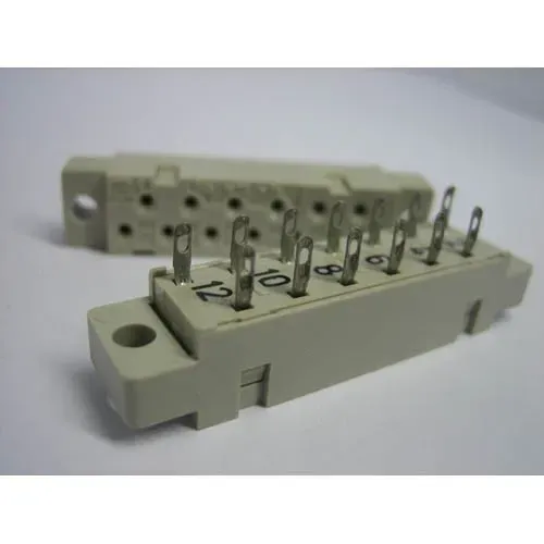 T.E.G. DIN 41617 Connector 13-polig Female Soldeer