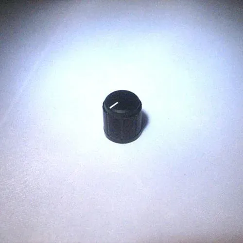 T.E.G. draaiknop 16x15mm streep as 6mm schroef