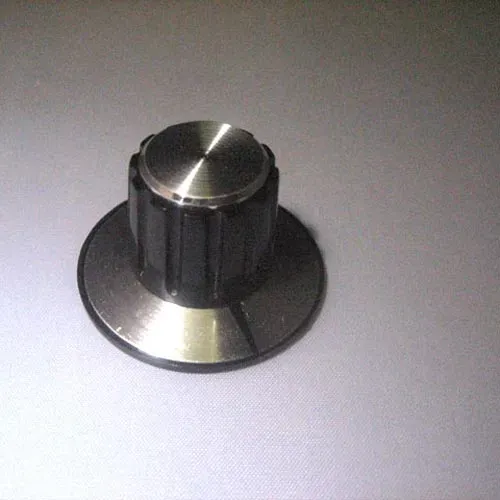 T.E.G. Schroefknop 21x35,5 mm ring/pijl