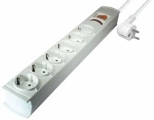 T.E.G. contactdoos 6-voudig overspanningsbeveiliging