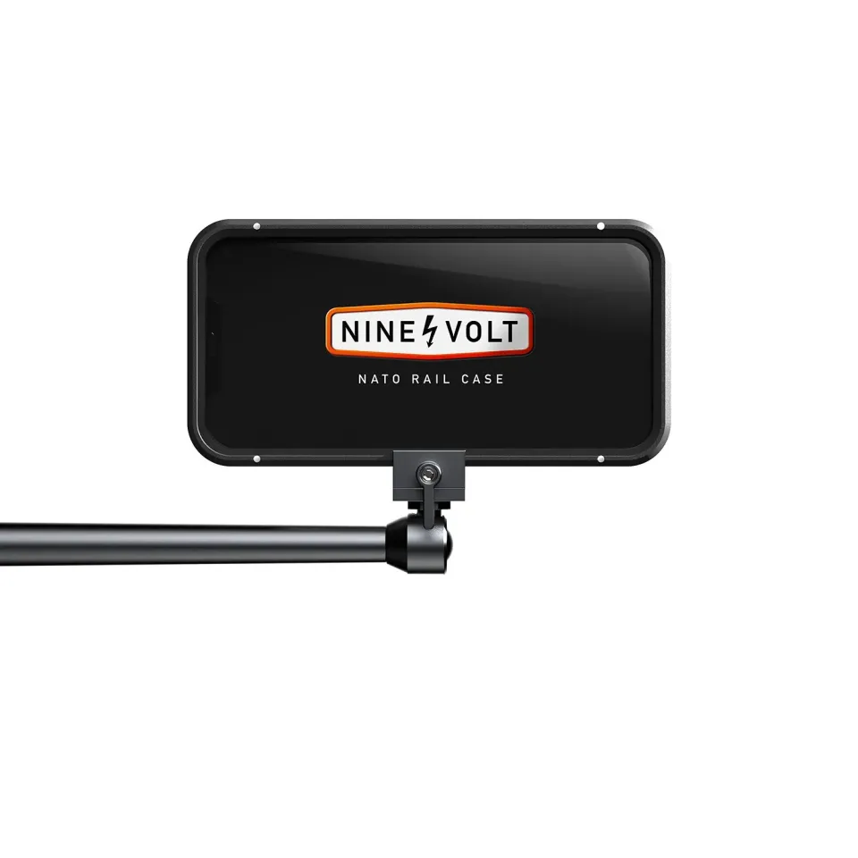 IQwire NATO telefoonhoesje iPhone 14 Pro micro-carbon
