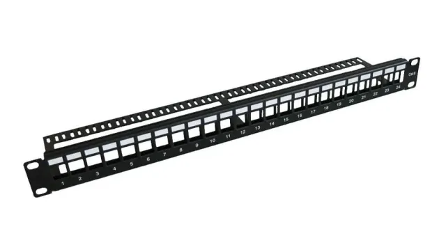 Microconnect 19 inch blind patchpaneel 24-poorts 1U metaal