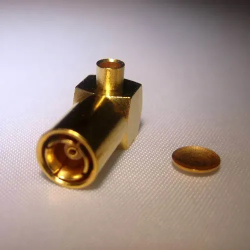 T.E.G. SMB haakse soldeerplug male RG174 RG188 RG316
