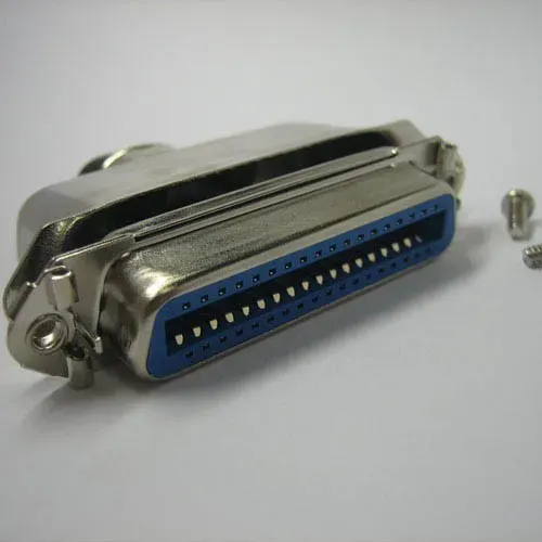 T.E.G. Blue Ribbon 36 polig female connector soldeer