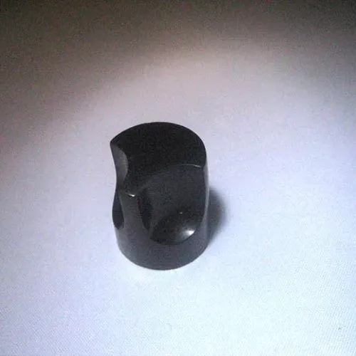 T.E.G. knop schroef 20x18mm as 6mm