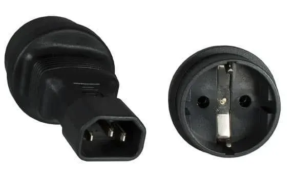 Microconnect PE14CEEAD C14-Schuko stroomadapter