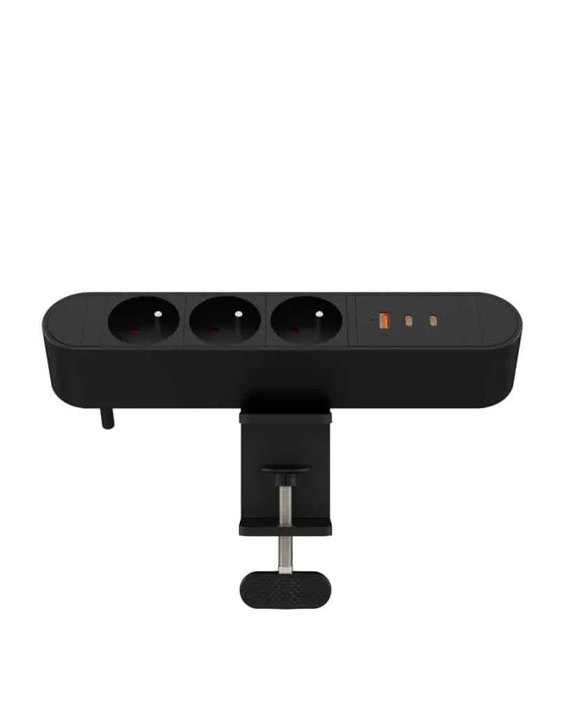 Microconnect stekkerdoos 3-voudig FR 67W USB 1,8m zwart
