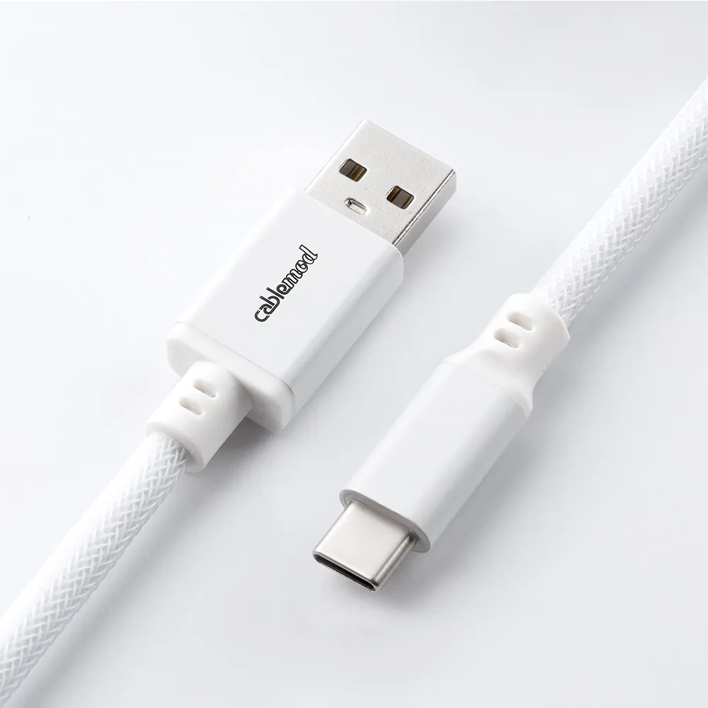 CableMod Pro Coiled toetsenbordkabel 150cm USB-C wit